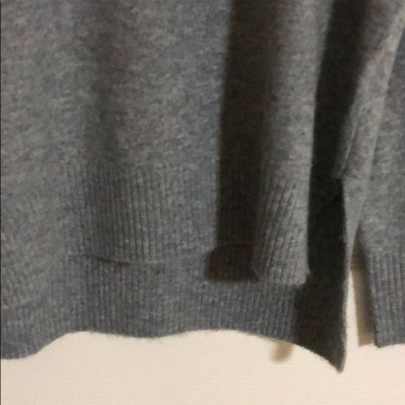 Levi’s sweater size XS - Picture 6 of 6